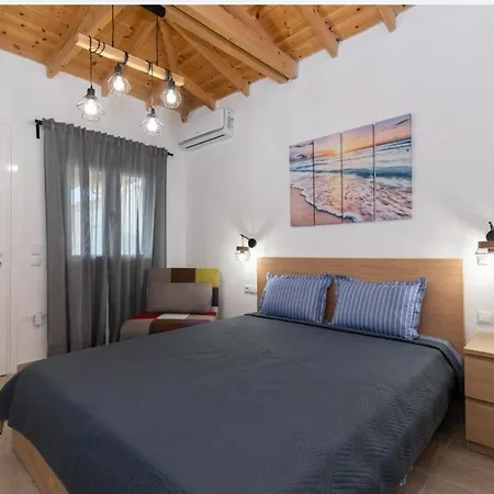 아파트 ο κηποσ τησ εδεμ 토로니